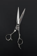 Load image into Gallery viewer, Shoraku Hana hairdressing scissors