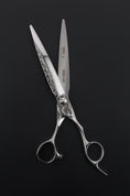 Last inn bildet i gallerivisningen, YAMA Haarschere – Japanische Handwerkskunst aus heißgeschmiedetem Molybdän-Kobalt-Stahl